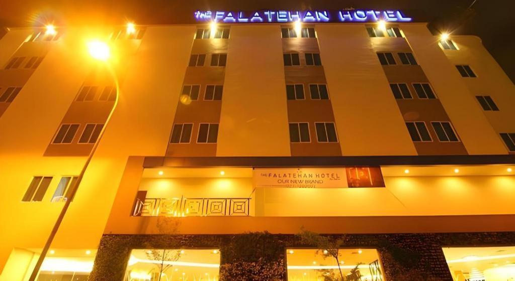 Hotel Falatehan Giacarta Esterno foto