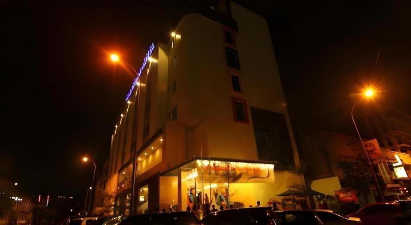 Hotel Falatehan Giacarta Esterno foto